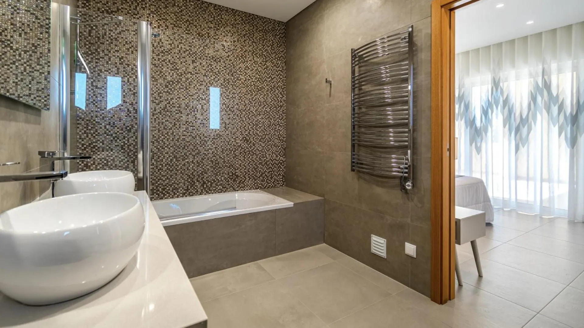 Holiday House Beach Porto Mos By Villas Key Lagos