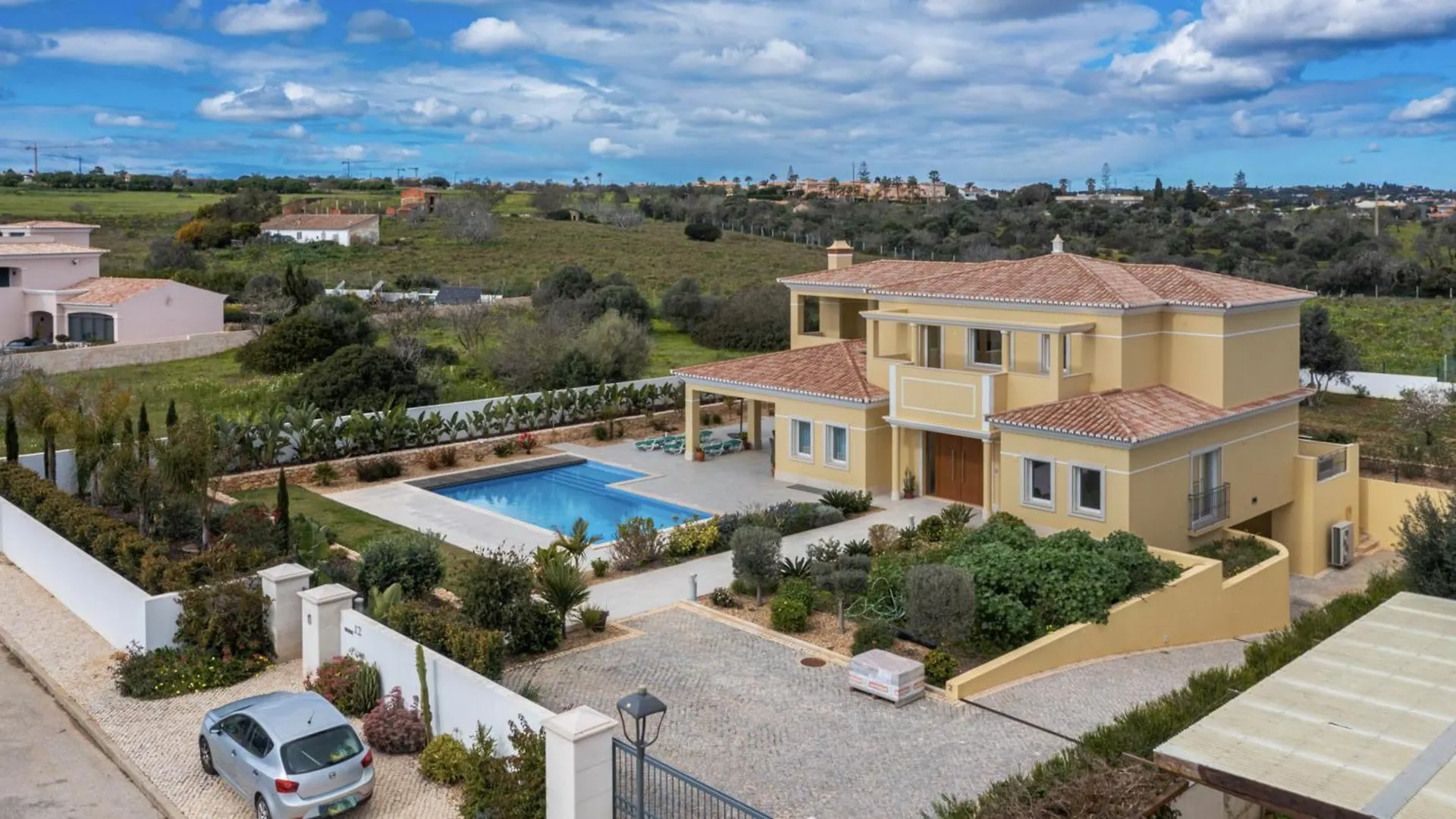 Holiday House Beach Porto Mos By Villas Key Lagos